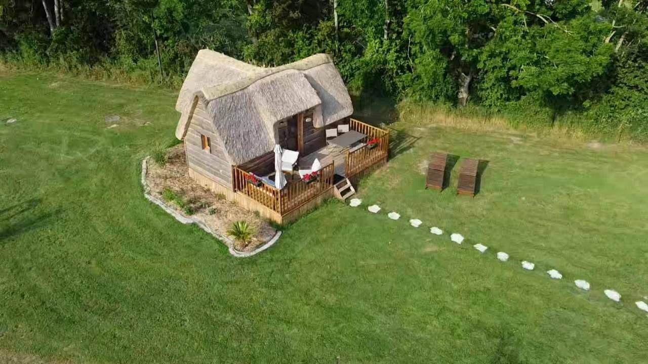 Les Mini-Chaumieres Villa Saint-Martin-Saint-Firmin Eksteriør billede